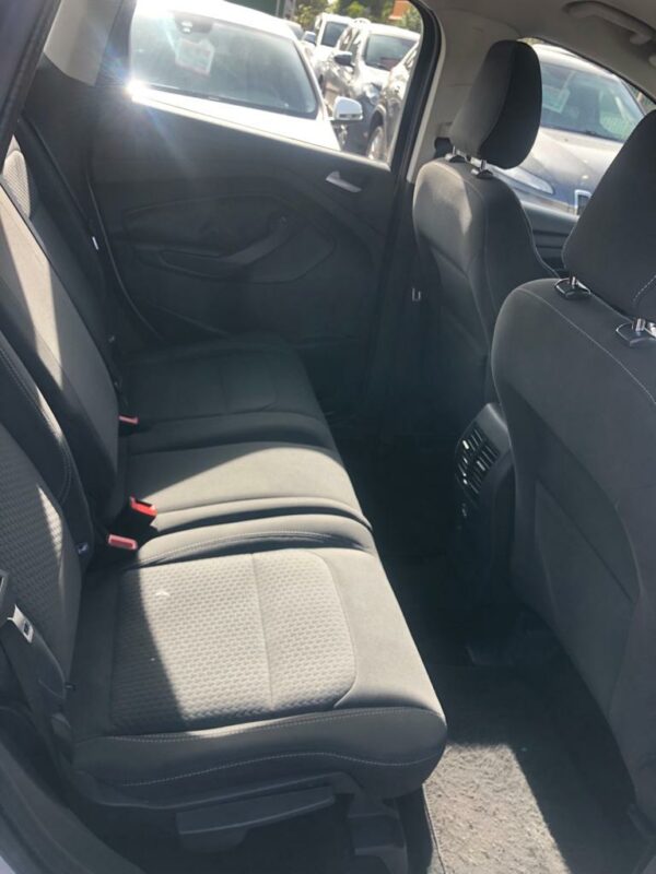 Ford Kuga - immagine 11