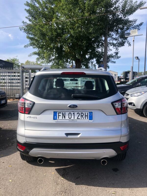 Ford Kuga - immagine 5