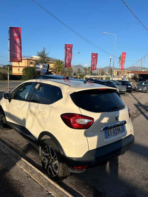 Renault Captur - immagine 5