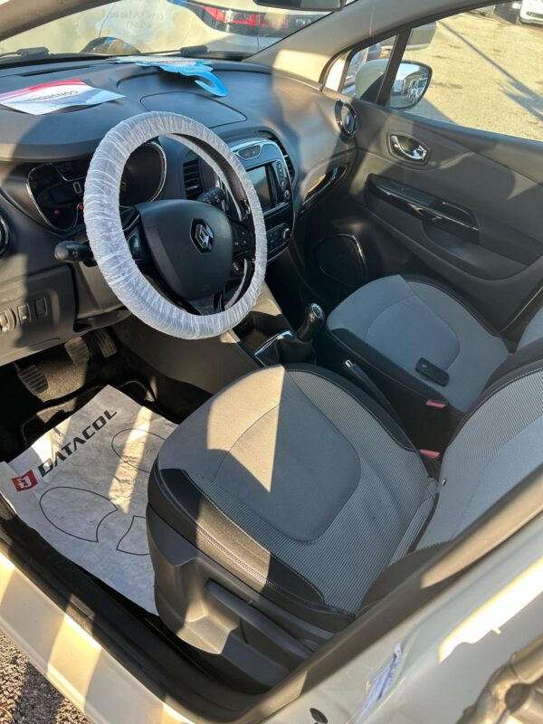 Renault Captur - immagine 9