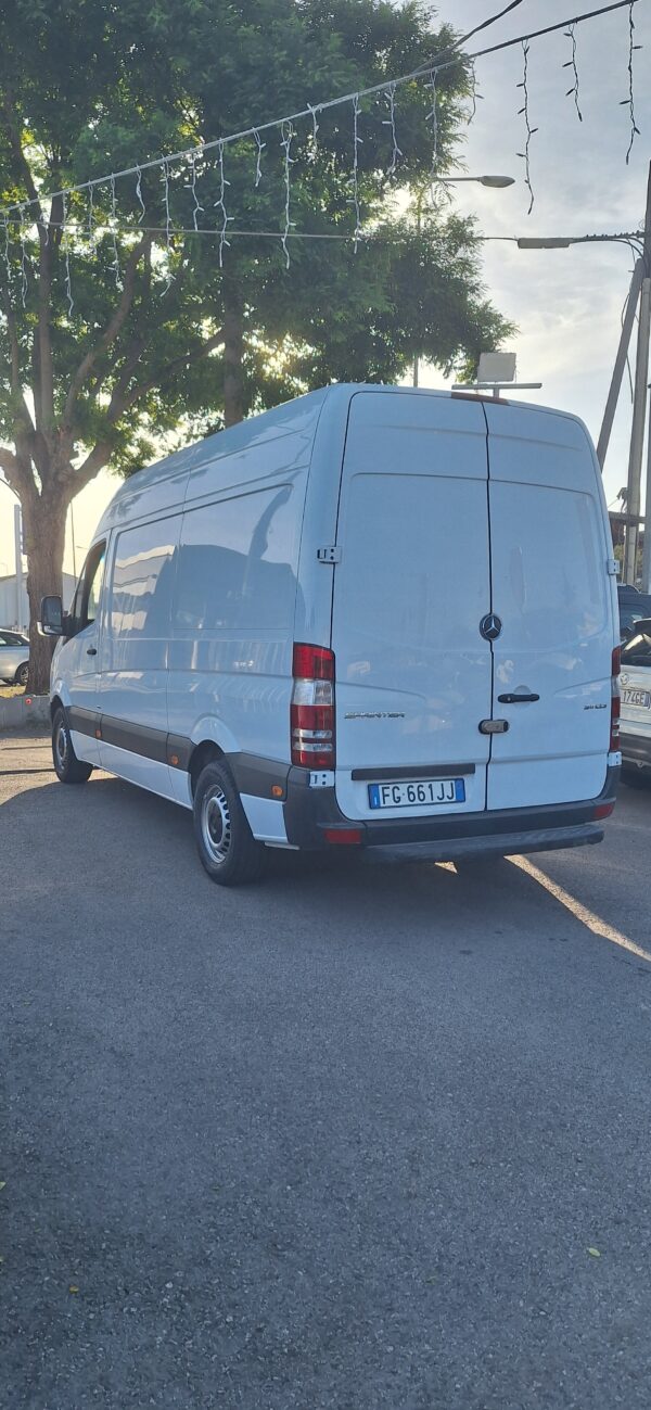 Mercedes sprinter - immagine 7