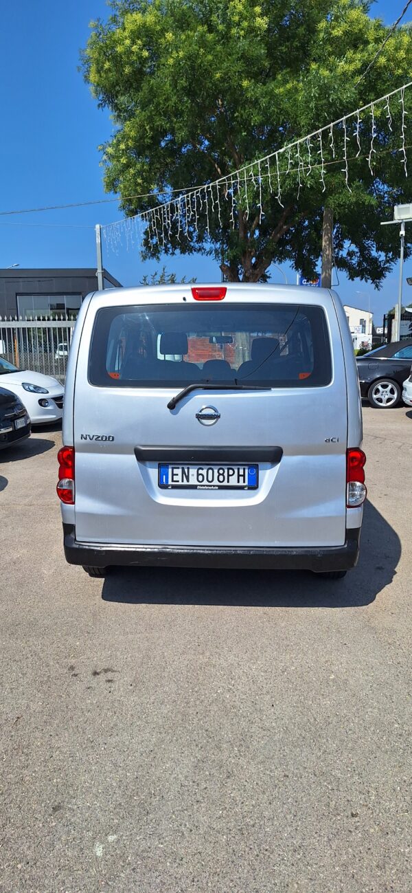 Nissan NV 7 posti - immagine 7