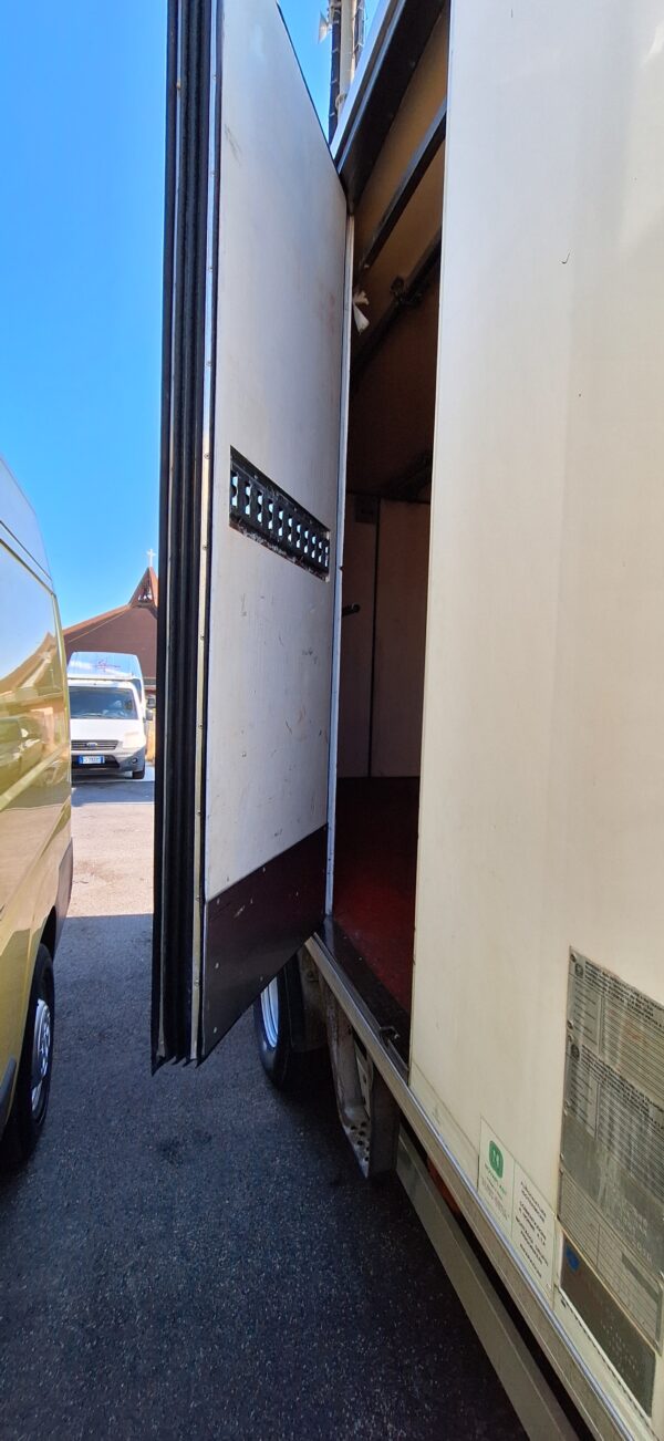 Iveo Daily Frigo - immagine 11